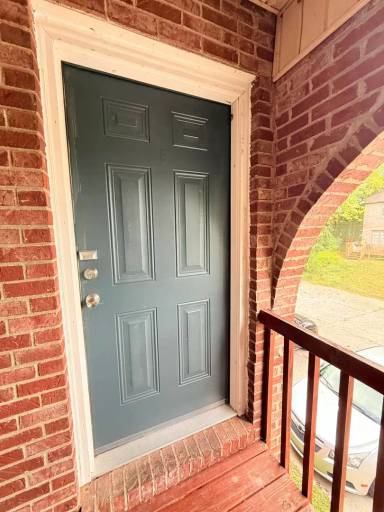 Main picture of 245 Maryland Dr