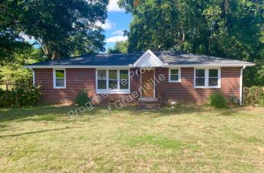 Main picture of 125 Pleasant Dr