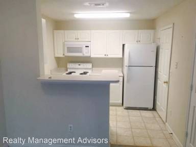 Main picture of Estate At Westbury