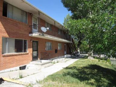 Main picture of 2208 S Jefferson St