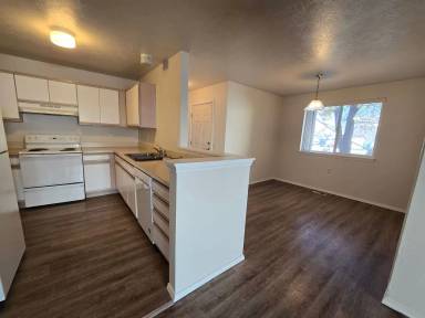 Main picture of 240 Morningside Dr