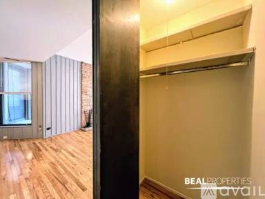 Main picture of 2900 N Broadway St