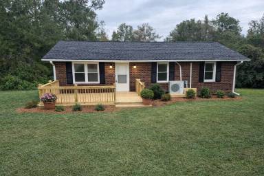 Main picture of 111 Bintage Rd