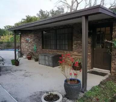 Main picture of 1833 Oakwood Trl