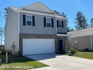 Main picture of 450 Cedarview Rd