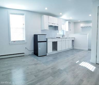 Main picture of 7 Halsey St