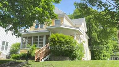 Main picture of 815 N 4th St