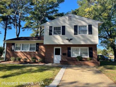 Main picture of 829 Benjamin Pl
