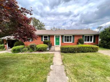 Main picture of 5136 Yale Dr