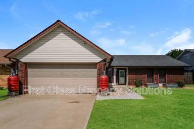 Main picture of 713 Sage Brush Rd