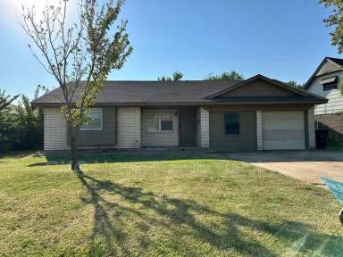 Main picture of 1005 Craig Dr