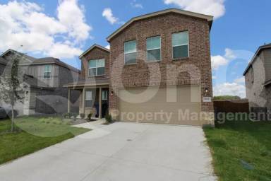 Main picture of 1937 Applewood Trl