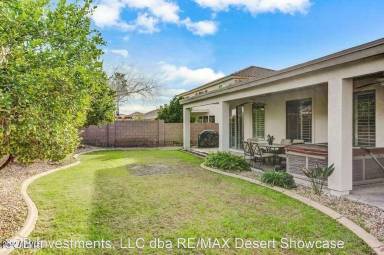 Main picture of 13622 W San Miguel Ave