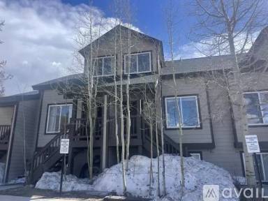 Main picture of 30 River Park Dr