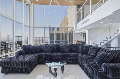 Main picture of Regency Towers Condos