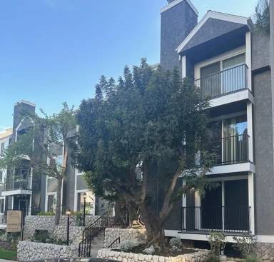 Main picture of 1247 Stoner Ave