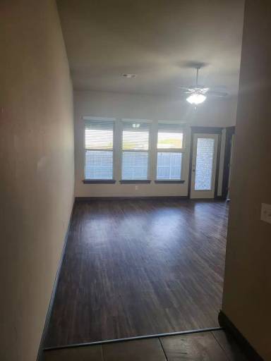 Main picture of 2214 Starwood Way