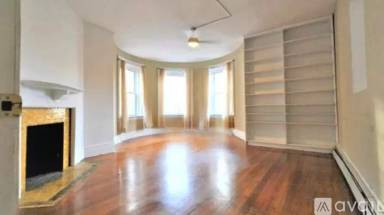 Main picture of 186 Naples Rd