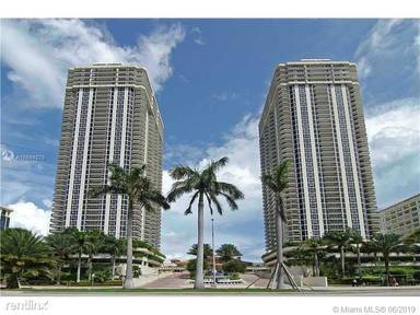 Main picture of Blue Diamond Condominium