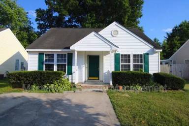 Main picture of 5148 Limewood St