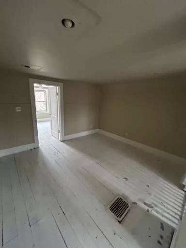 Main picture of 423 Conant Ave