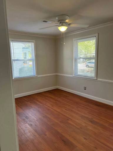 Main picture of 2803 Blossom St