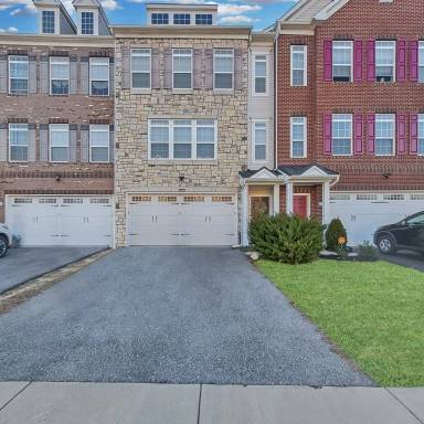 Main picture of 12395 Sandstone St