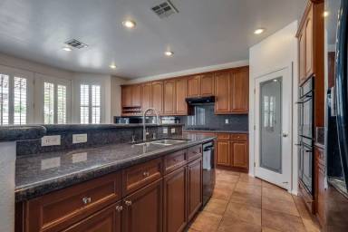 Main picture of 9151 Edgeworth Pl