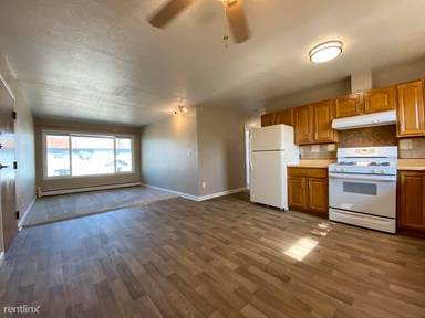 Main picture of 3910 E 8th Ave