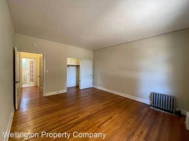 Main picture of 336 Portland Ave