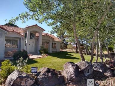 Main picture of 1545 W 5650 N