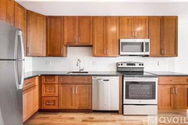 Main picture of 1400 S 15th St