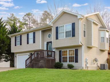 Main picture of 21036 Willows Dr
