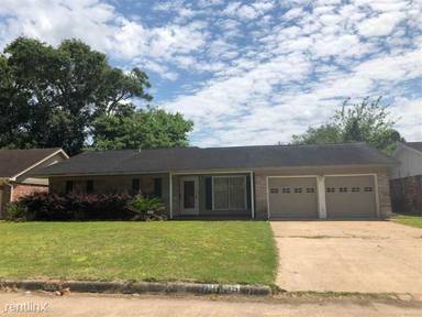 Main picture of 7655 Chelsea Pl