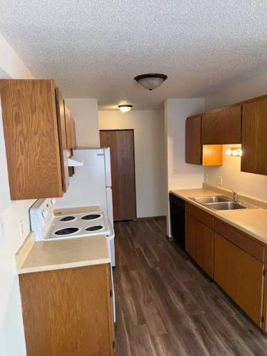 Main picture of 2815-37 20th Ave S