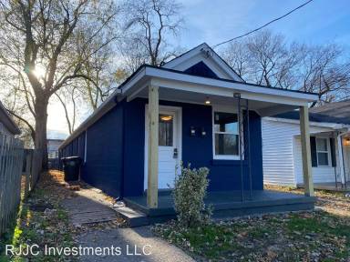 Main picture of 338 E Second St