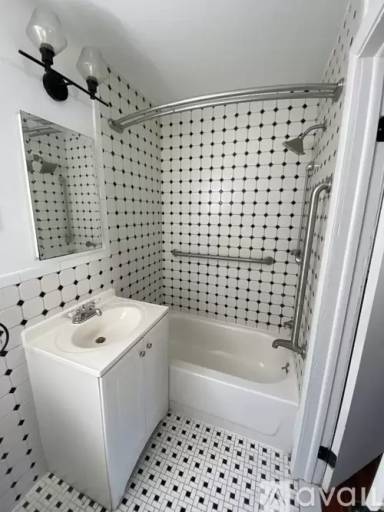 Main picture of 10 Tollgate Ct