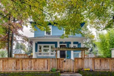 Main picture of 5228 N Willis Blvd