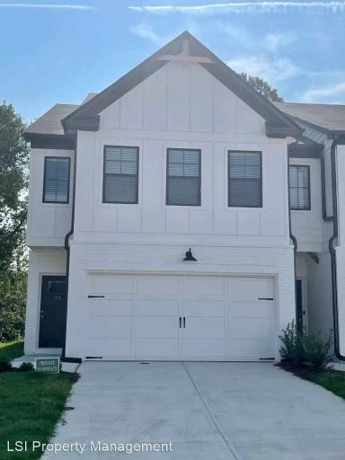 Main picture of 219 N Auburn Landing Pl