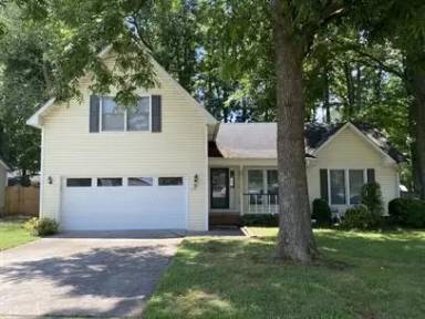 Main picture of 132 Whisperwood Ln