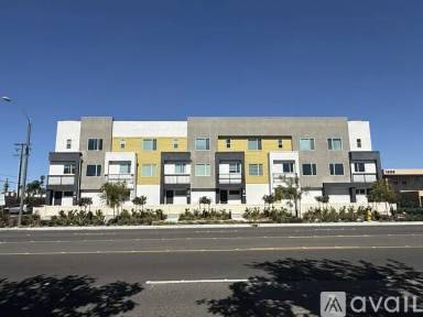 Main picture of 243 S Sand Palm Dr