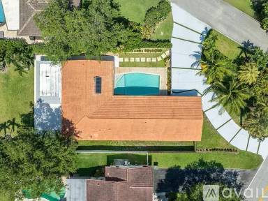 Main picture of 701 NW 8th Ave