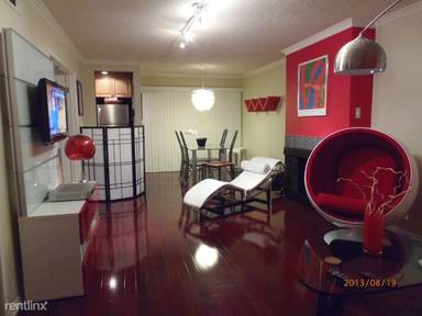 Main picture of 9103 Summertime Ln