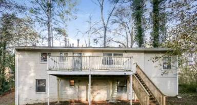 Main picture of 2371 Cresta Dr