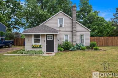 Main picture of 506 Apache Dr
