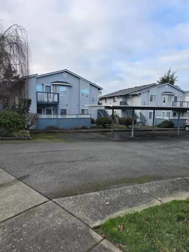 Main picture of 730 SE 8th Ave