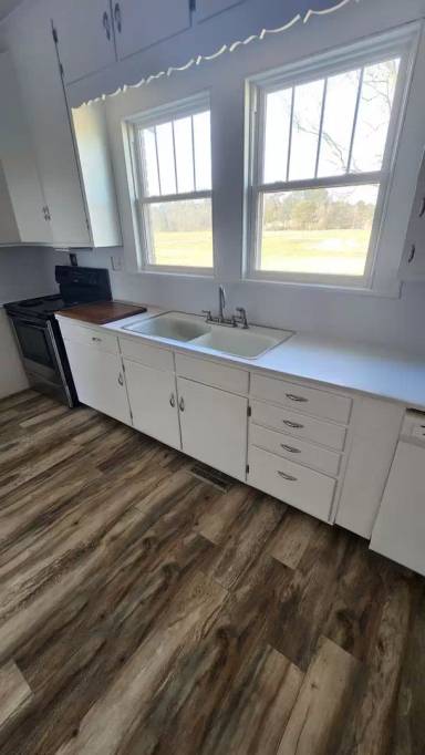 Main picture of 4553 Boyds Rd