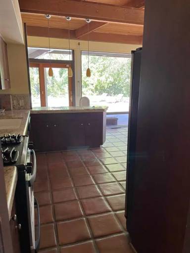 Main picture of 5388 Vista Lejana Ln