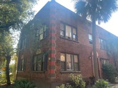 Main picture of 2738 Riverside Ave
