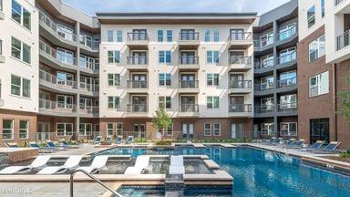 Main picture of Modera Hall Street
